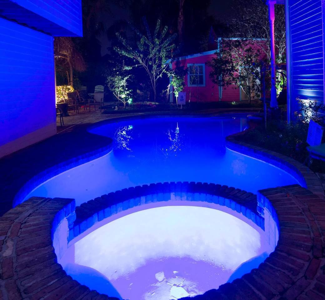 4 Bedroom - Sleeps 8! Celebrity Villa Next To Frenchman St New Orleans Exterior photo