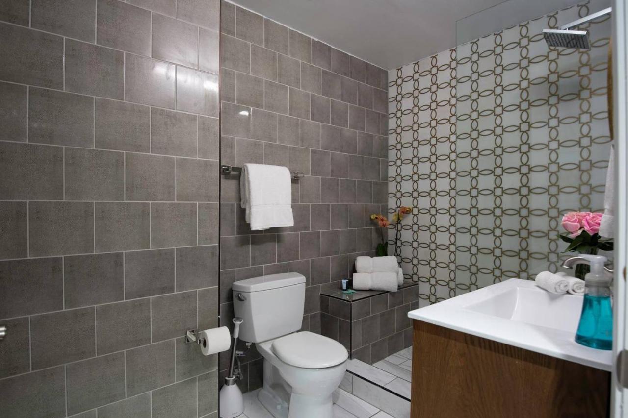 4 Bedroom - Sleeps 8! Celebrity Villa Next To Frenchman St New Orleans Exterior photo
